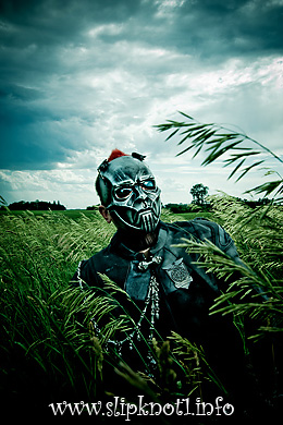 http://www.slipknot1.info/news/data/upimages/sid.jpg